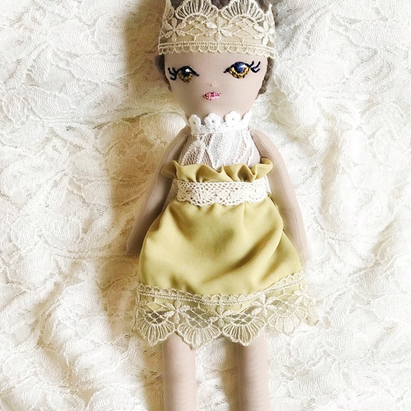 Handmade doll - Picture 2 of 2
